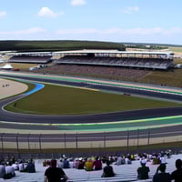サーキット場