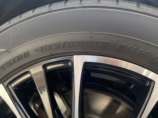 失敗しないアウトレットタイヤの選び方